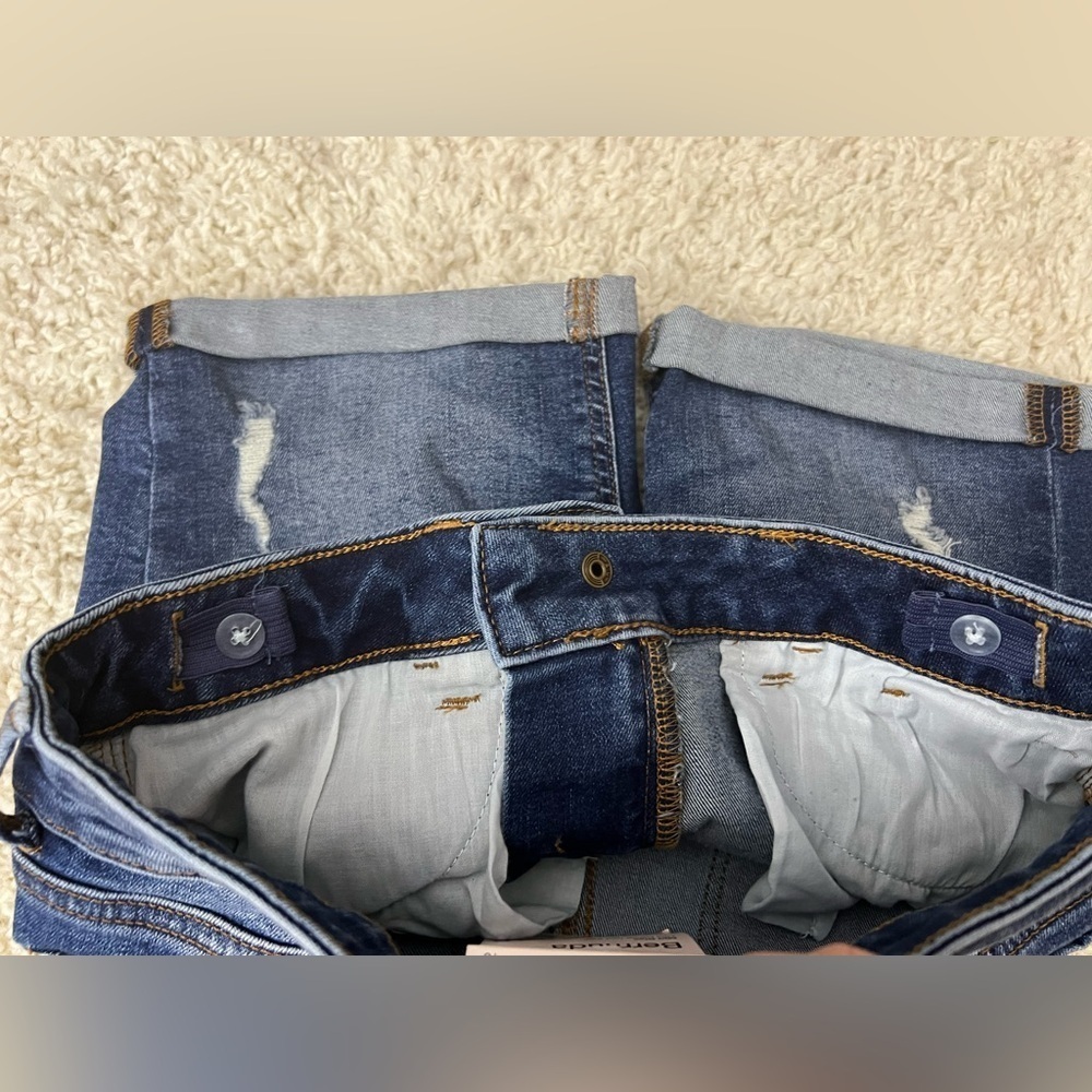 Kids Size 10 SO Mid Rise Distressed Bermuda Shorts NWT - Picture 3 of 10
